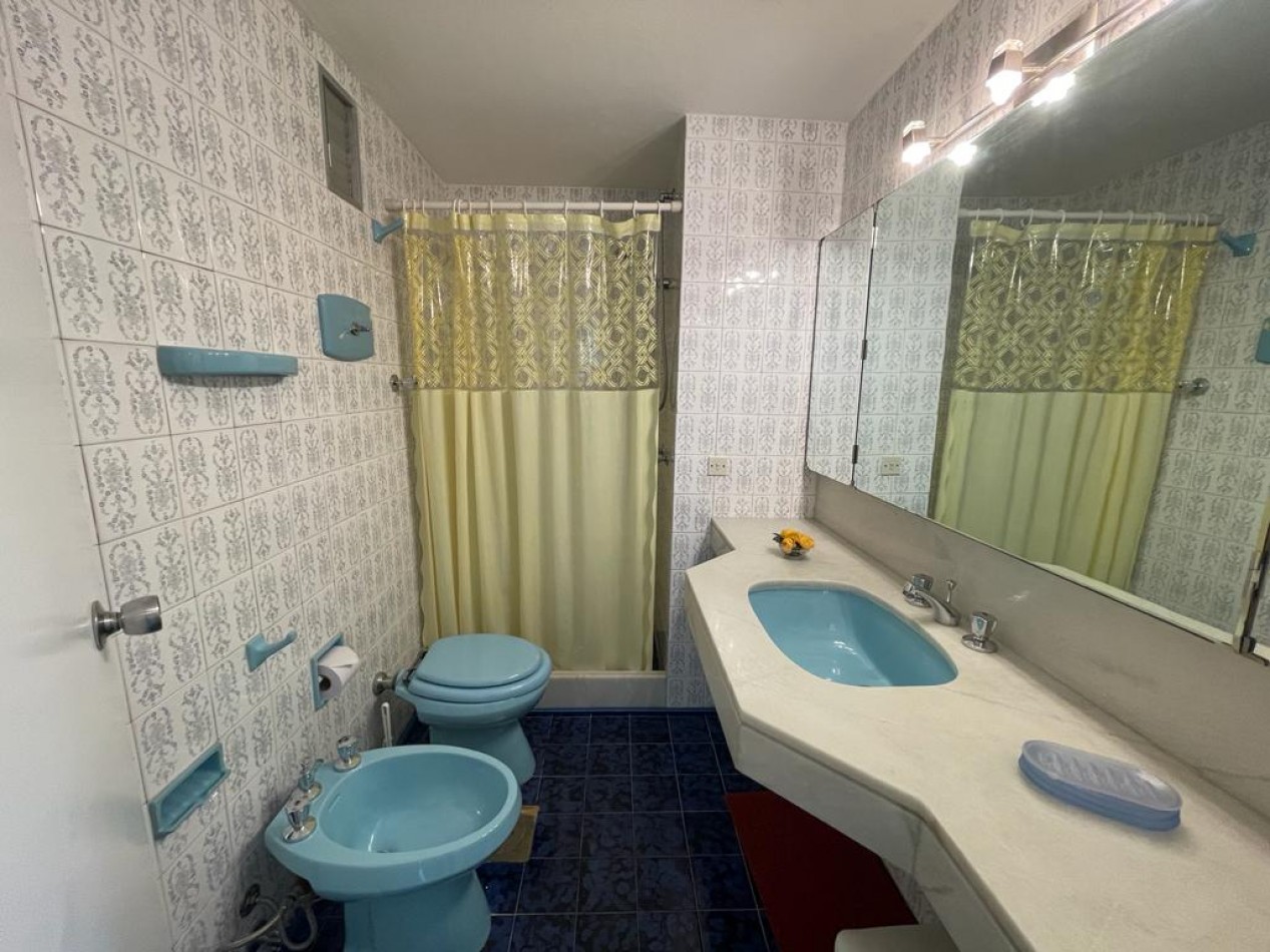 Unidad primera linea playa mansa 3 dormitorios en venta, vista directa al mar 